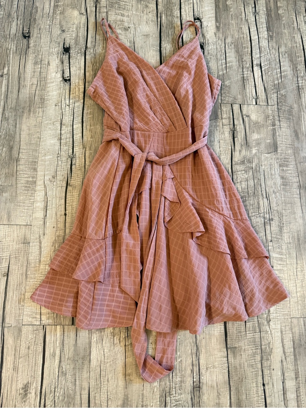 Altar’d state medium Women’s clay Ruffle Wrap Dress - Sleeveless V-Neck